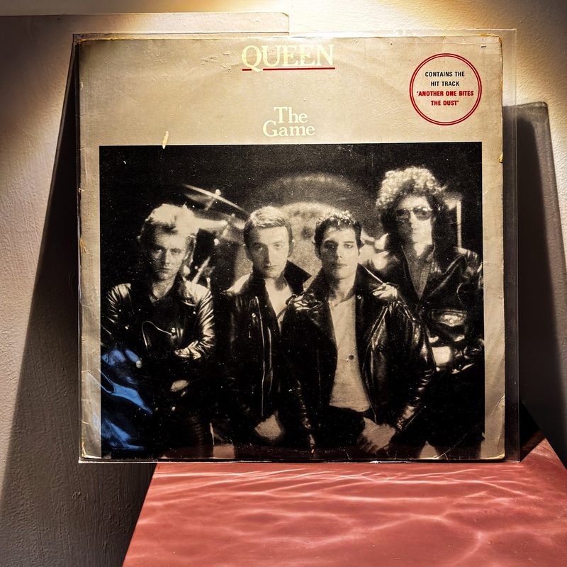 Queen — The Game (Front)