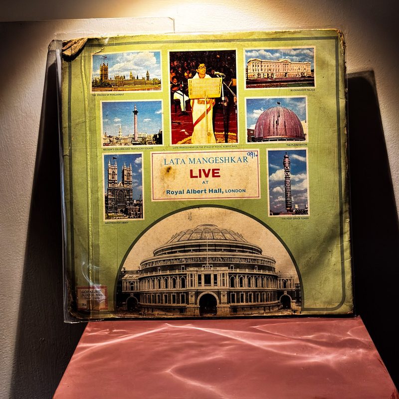 Lata Mangeshkar — Live at Royal Albert Hall, London (Back)