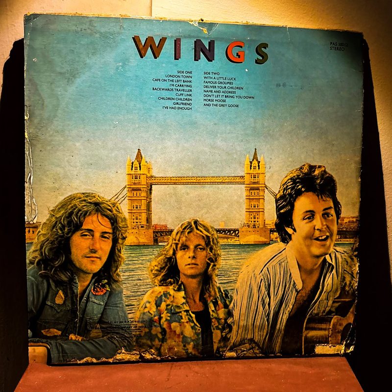Wings — London Town (Back)