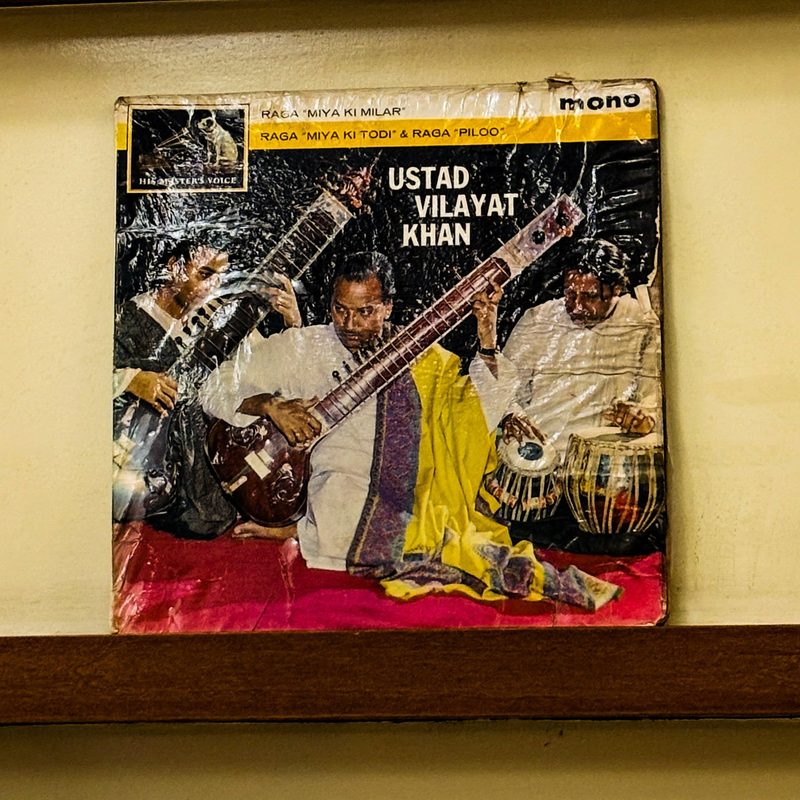 Ustad Vilayat Khan — Raga Miya Ki Malhar / Raga Miya Ki Todi / Raga Pilod (Front)