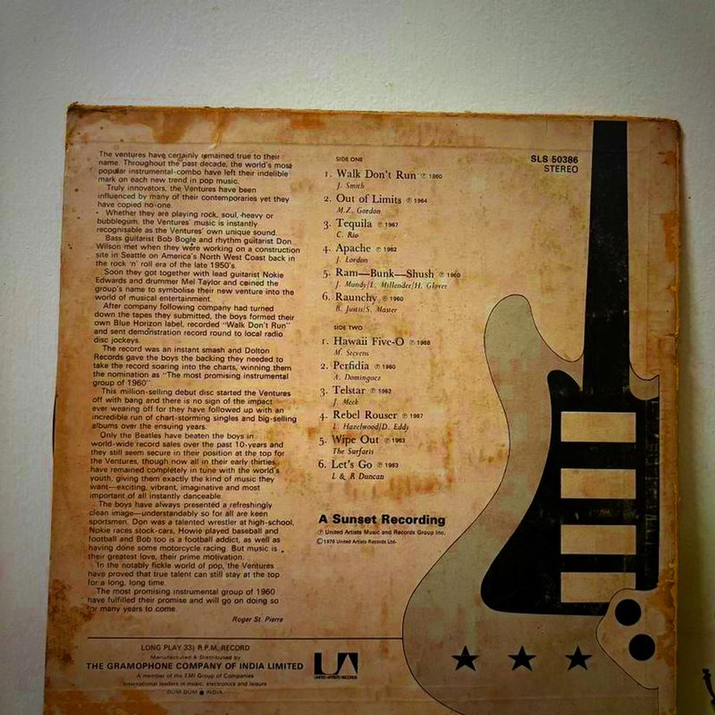 The Ventures — The Very Best Of The Ventures (Back)