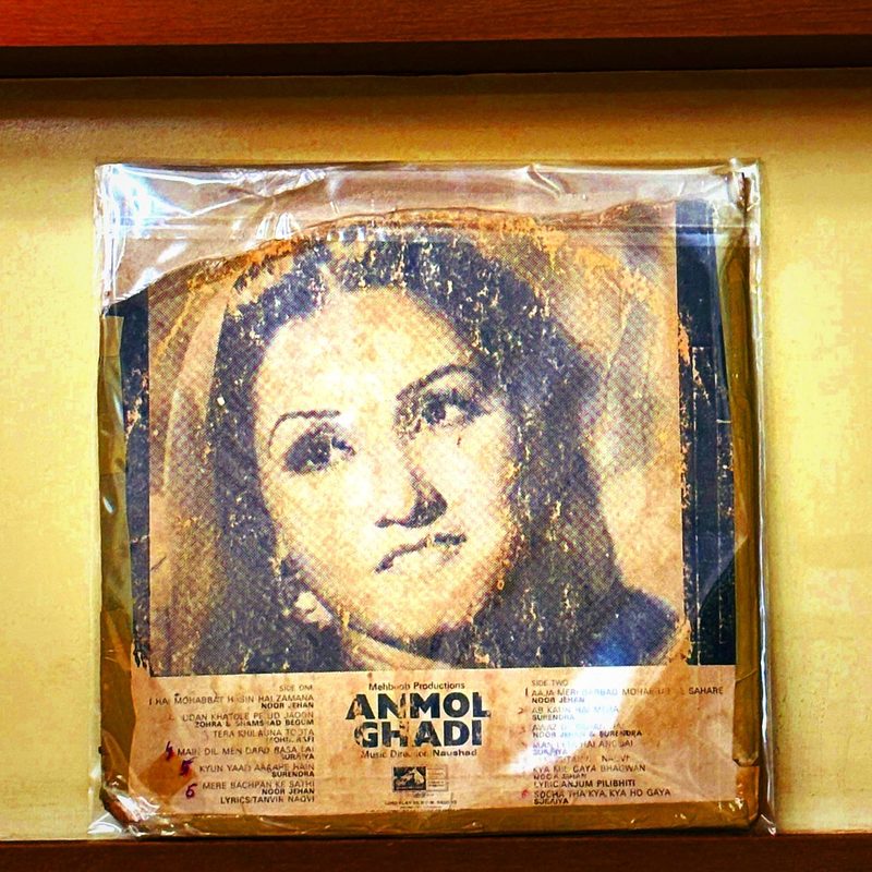 Naushad — Anmol Ghadi (Back)