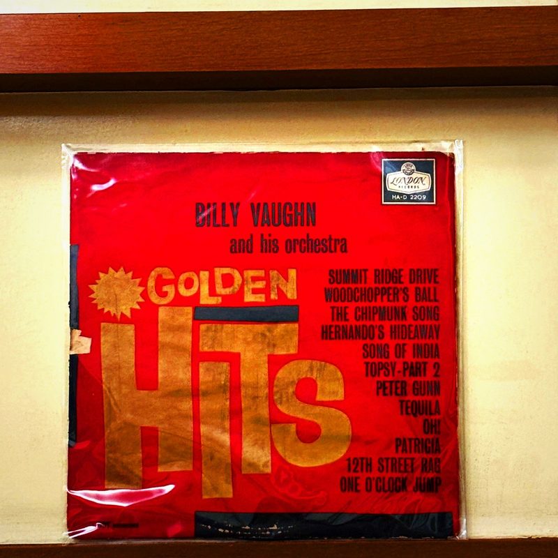 Billy Vaughn and His Orchestra — Golden Hits (Front)