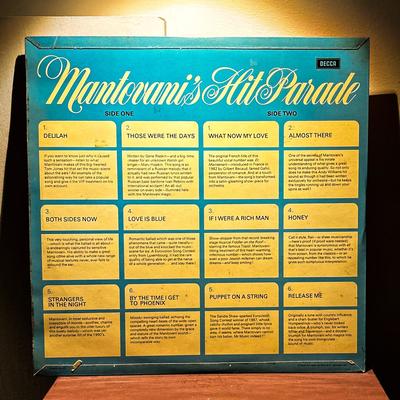 Mantovani and his Orchestra — Mantovani's Hit Parade